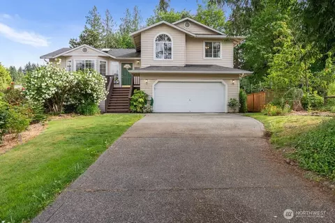 1565 Nordic Pl, Poulsbo, WA 98370