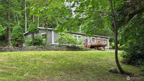 5170 Phillips Rd SE, Port Orchard, WA 98366