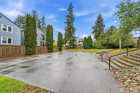 Exterior - 20330 Bothell Everett Hwy #C201, Bothell, WA 98012 photo 4 of 5