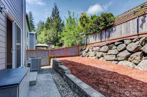 Exterior - 3325 167th Pl SE, Bothell, WA 98012 photo 4 of 5