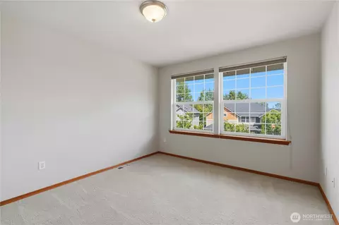 Bedroom - 24012 21st Ave W, Bothell, WA 98021 photo 6 of 6