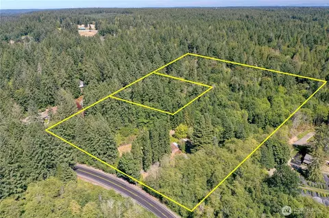 6015 Whitmore Dr NW, Gig Harbor, WA 98335