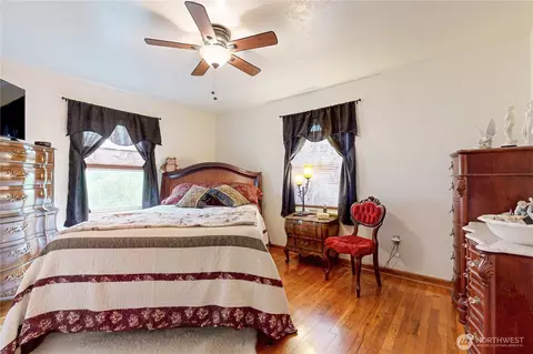 Bedroom - 558 Juniper St, Walla Walla, WA 99362 photo 1 of 6