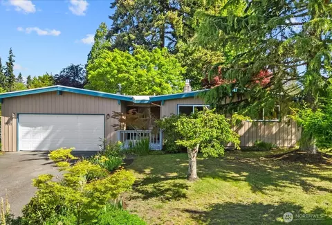 7111 191st Pl SW, Lynnwood, WA 98036