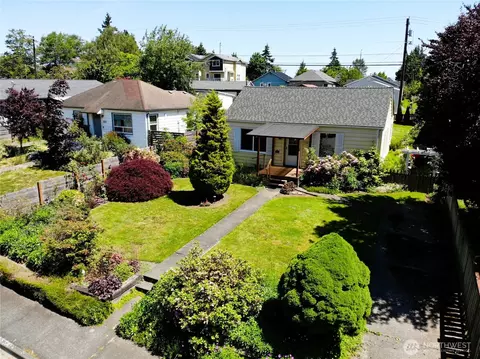 1327 Maple St, Everett, WA 98201