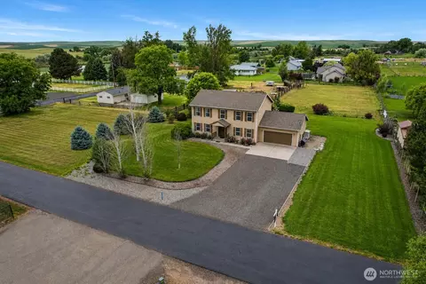 49 Sierra Ln, Touchet, WA 99360
