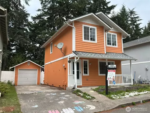 119 NW Lopez Ln, Bremerton, WA 98311