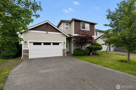5007 NE 6th St, Renton, WA 98059
