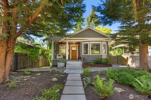 6029 45th Ave SW, Seattle, WA 98136