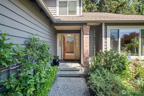 Entry Way - 15732 111th Ave NE, Bothell, WA 98011 photo 1 of 2