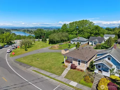 View/Area - 1823 Summit Ave, Everett, WA 98201 photo 6 of 14