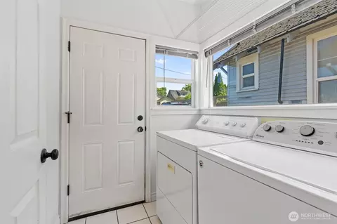 Other - 1823 Summit Ave, Everett, WA 98201 photo 1 of 3