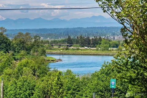 View/Area - 1823 Summit Ave, Everett, WA 98201 photo 9 of 14