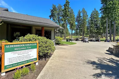 View/Area - 91 E Jack Pine Ln, Union, WA 98592 photo 2 of 8