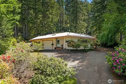 Exterior - 91 E Jack Pine Ln, Union, WA 98592 photo 2 of 7