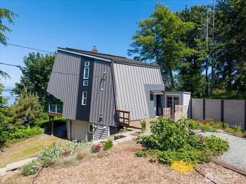 1857 Cascade View Dr, Camano Island, WA 98282