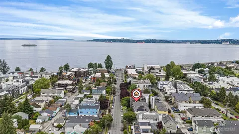 3028 61st Ave SW, Seattle, WA 98116