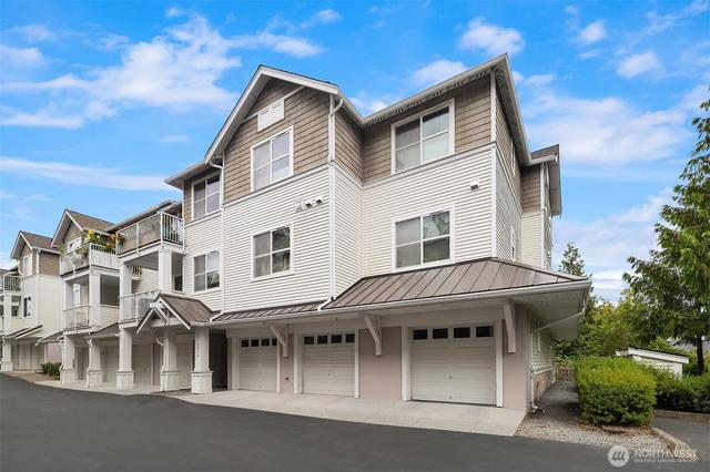 2830 SW Raymond St #301, Seattle, WA 98126