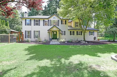 4433 Village Rd, Stanwood, WA 98292