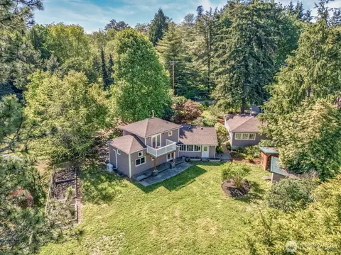 22604 Deppman Rd SW, Vashon, WA 98070