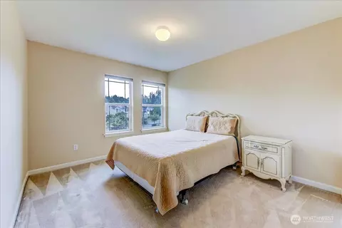 Bedroom - 20097 Ambers Pl SE, Monroe, WA 98272 photo 7 of 8