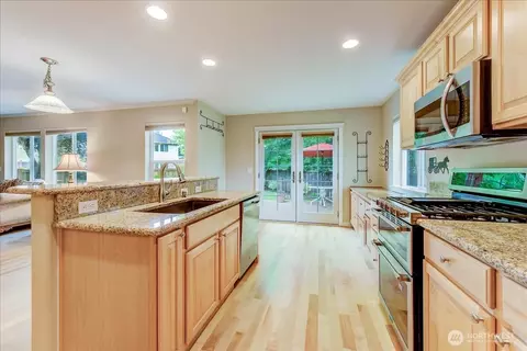 Kitchen - 20097 Ambers Pl SE, Monroe, WA 98272 photo 4 of 4