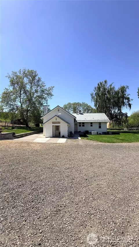 12944 Lower Waitsburg Rd, Waitsburg, WA 99361