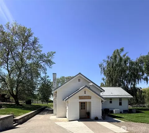 12944 Lower Waitsburg Rd, Waitsburg, WA 99361