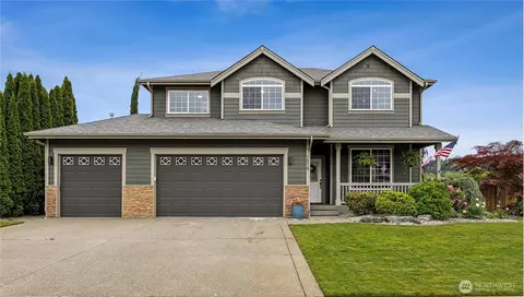 Exterior - 1519 Daffodil Ave NE, Orting, WA 98360 photo 2 of 8
