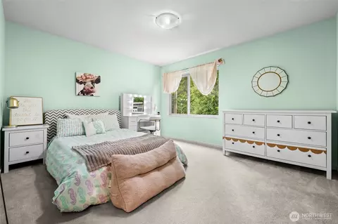 Bedroom - 22326 2nd Pl SE, Bothell, WA 98021 photo 4 of 6