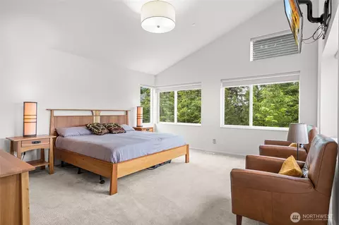 Bedroom - 22326 2nd Pl SE, Bothell, WA 98021 photo 1 of 6