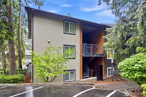 12219 NE Bel Red Rd #D202, Bellevue, WA 98005