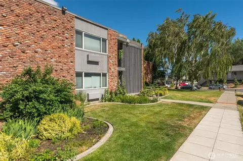 201 Pennsylvania Ave #15, Wenatchee, WA 98801