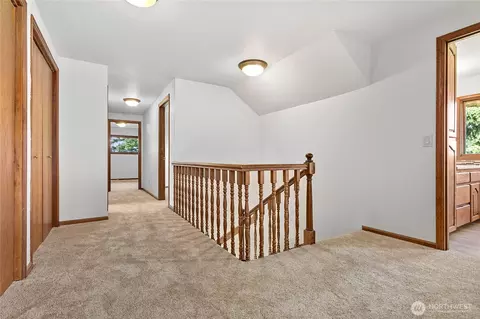 Entry Way - 1133 E Pole Rd, Everson, WA 98247 photo 3 of 3