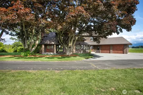 Exterior - 1133 E Pole Rd, Everson, WA 98247 photo 7 of 9