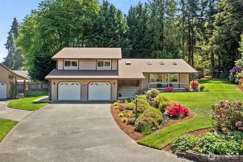 1336 Paradise Ct SE, Lacey, WA 98503