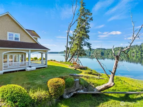 1800 E South Island Dr, Shelton, WA 98584