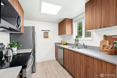 9523 NE 180th St #A102, Bothell, WA 98011 photo 13