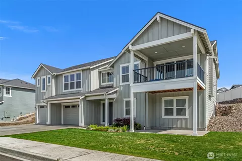 661 S Juli Ave, East Wenatchee, WA 98802
