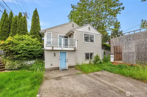929 Pecks Dr, Everett, WA 98203