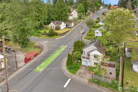 View/Area - 929 Pecks Dr, Everett, WA 98203 photo 2 of 9