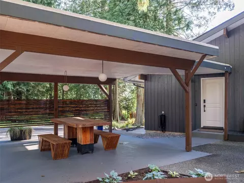 Exterior - 5915 Cedar Dr, Bow, WA 98232 photo 5 of 7