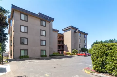 1902 Bridgeport Way W #106, University Place, WA 98466
