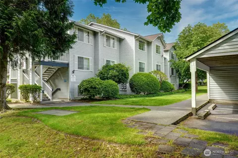 7453 Newcastle Golf Club Rd #L304, Newcastle, WA 98059
