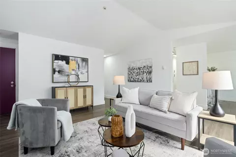 7453 Newcastle Golf Club Rd #L304, Newcastle, WA 98059