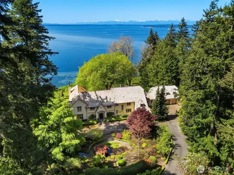 83 Olympic Dr NW, Shoreline, WA 98177