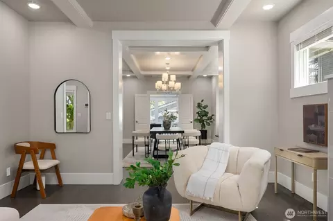 Other - 746 Broadway E, Seattle, WA 98102 photo 2 of 10