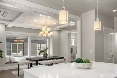 Dining - 746 Broadway E, Seattle, WA 98102 photo 5 of 5
