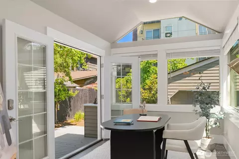 Other - 746 Broadway E, Seattle, WA 98102 photo 3 of 10