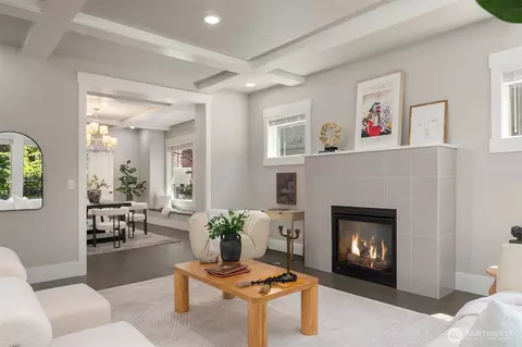 Living - 746 Broadway E, Seattle, WA 98102 photo 3 of 5